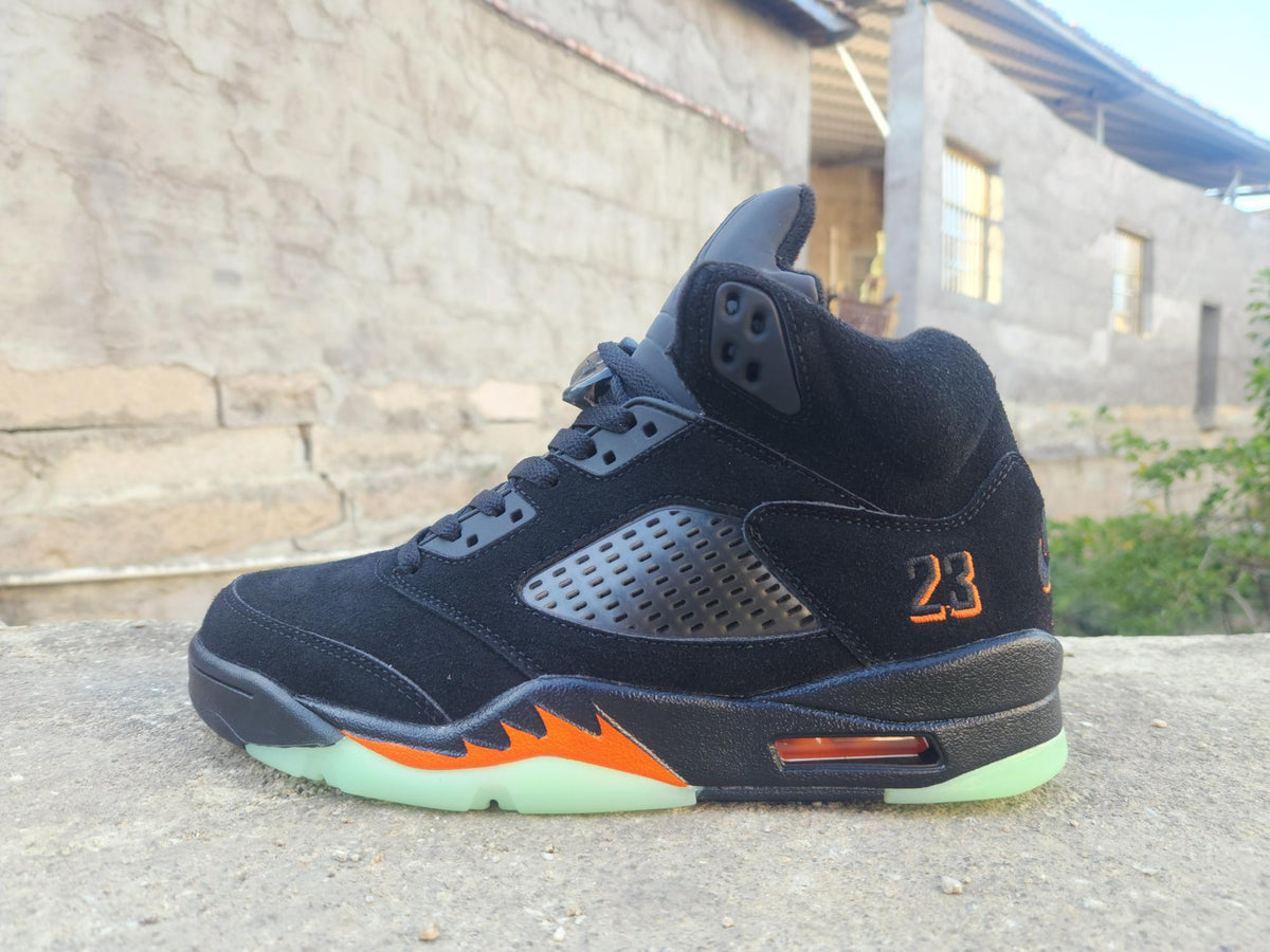 Air Jordan 5 Halloween Sneakers