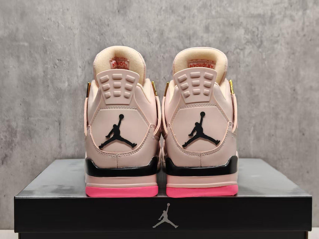 Air Jordan 4 Beige Sneakers