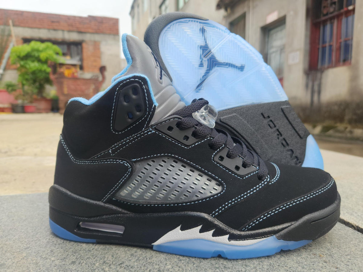 Air Jordan 5 Black/University Blue Sneakers