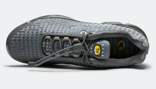 Nike Air Max Plus VII 'Smokey Grey/Metallic Silver'
