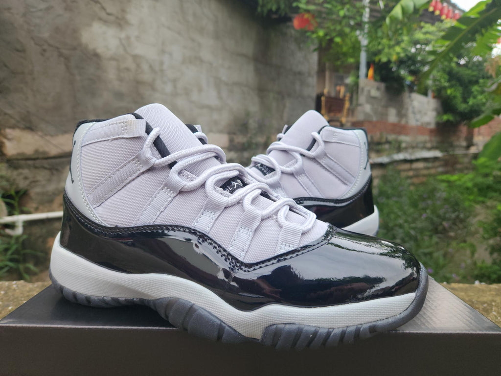Air Jordan 11 Grey-Black Sneakers