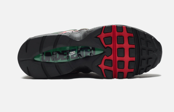 UNDEFEATED x Nike Air Max 95 SP - Black / Metallic Silver