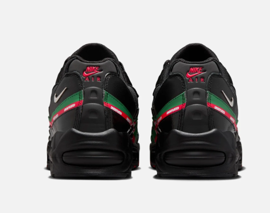 UNDEFEATED x Nike Air Max 95 SP - Black / Metallic Silver