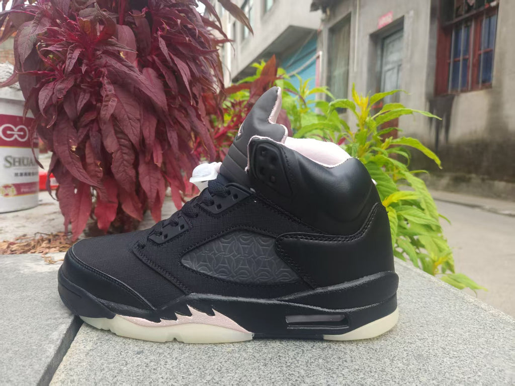 Air Jordan 5 Retro Paris Saint-Germain Sneakers