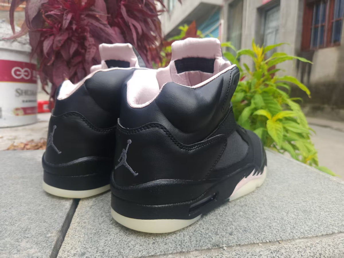 Air Jordan 5 Retro Paris Saint-Germain Sneakers