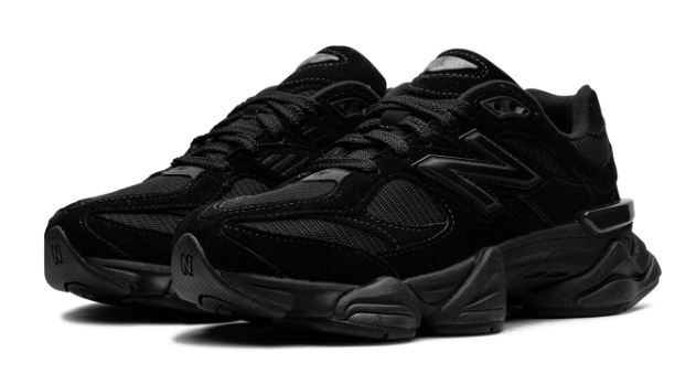 New Balance 9060 Triple Black