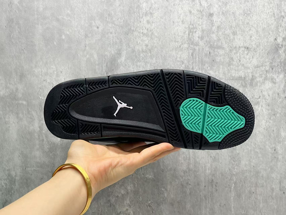 Air Jordan 4 Retro Tiffan